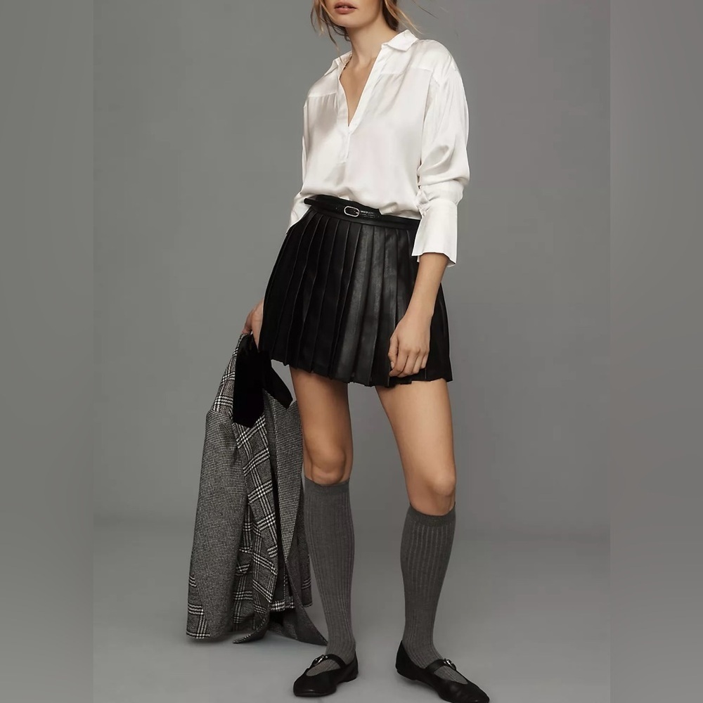 NWT Size LP - Anthropologie Silky Collared Blouse